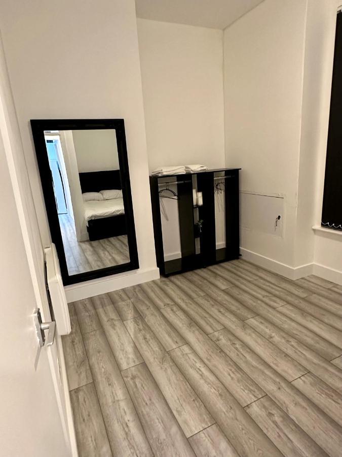 Luton Town Centre Apartment Eksteriør bilde